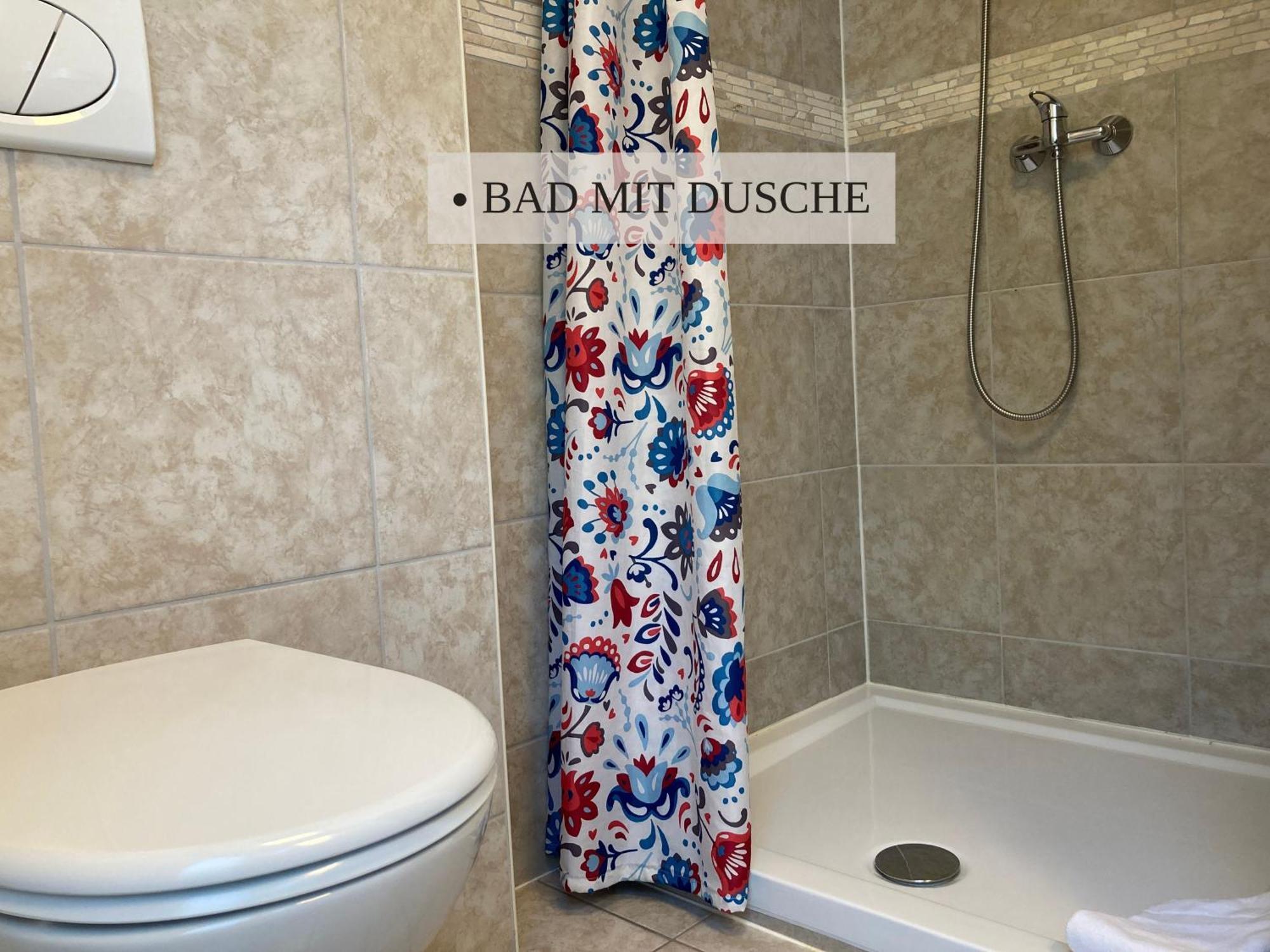Haus Krabbe Zimmer Ohne Kueche, Fuer 1-2 Personen, Doppelbett, Zentral Gelegen Zwischen Cuxhaven Und Bremerhaven, Hunde Kostenfrei Willkommen, Kostenfreier Parkplatz Времен Экстерьер фото